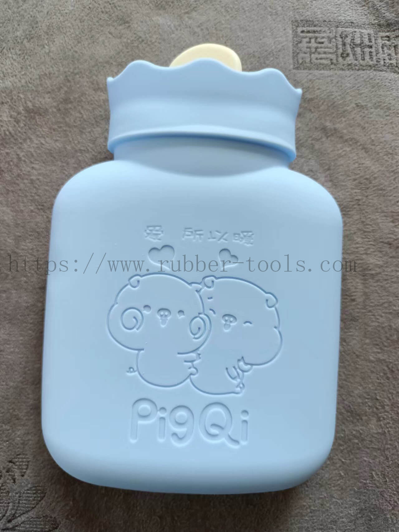 Silicone Hot Water Bag: Ultimate Warmth & Comfort | Industry-Leading Quality - Image 3